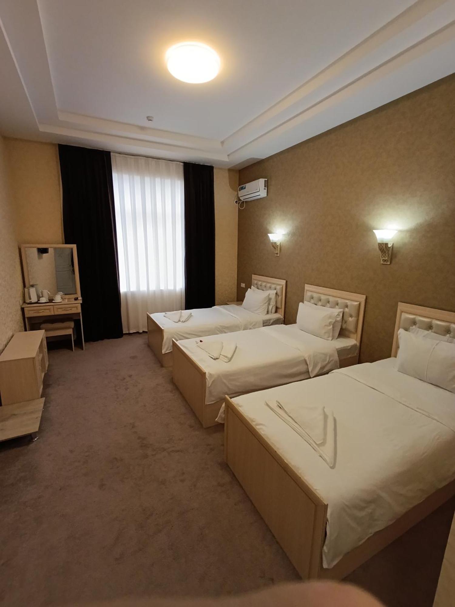 Grand Caravan Tashkent Luaran gambar